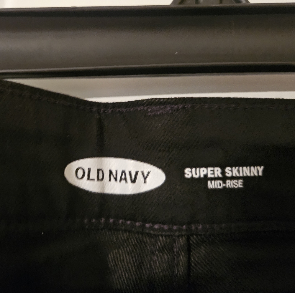 Old Navy Women's Super Skinny Jeggings - NWT - Picture 5 of 14